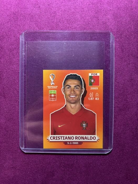 Cromo Cristiano Ronaldo Mundial 2022 Panini Laranja