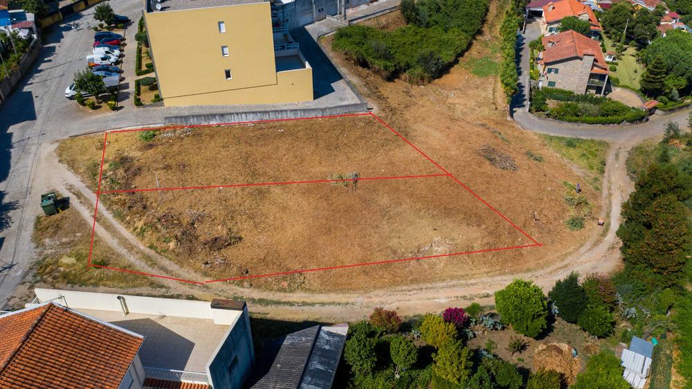4 terrenos para construção, em Sobreira, Paredes. *1 RESTANTE*