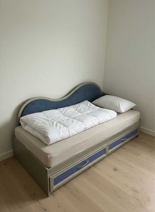 Продам меблі в дитячу кімнату