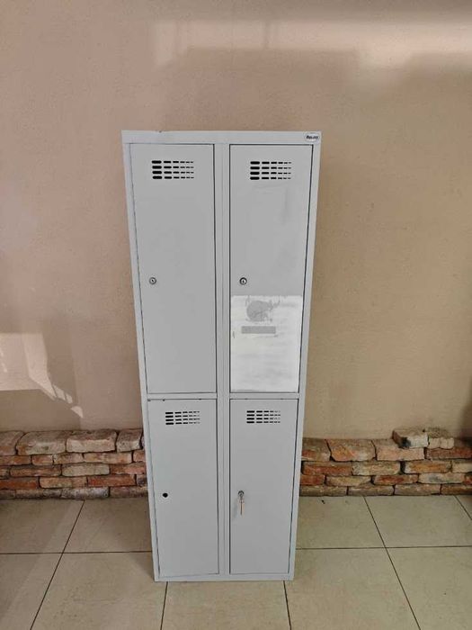 Szafka pracownicza BHP Malow – stalowa, zamykana