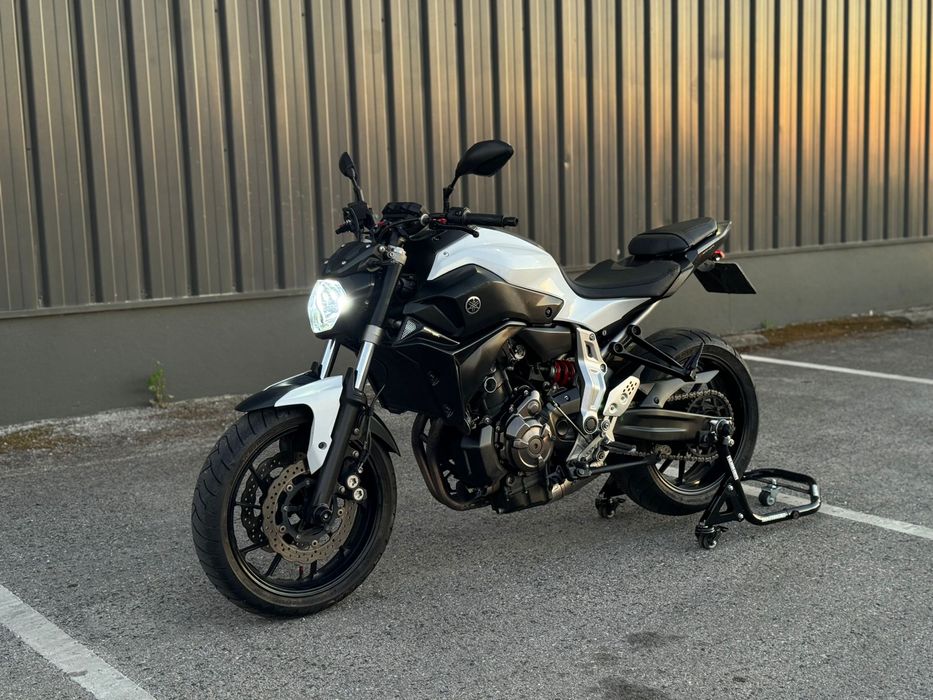 MT-07 - Akrapovic