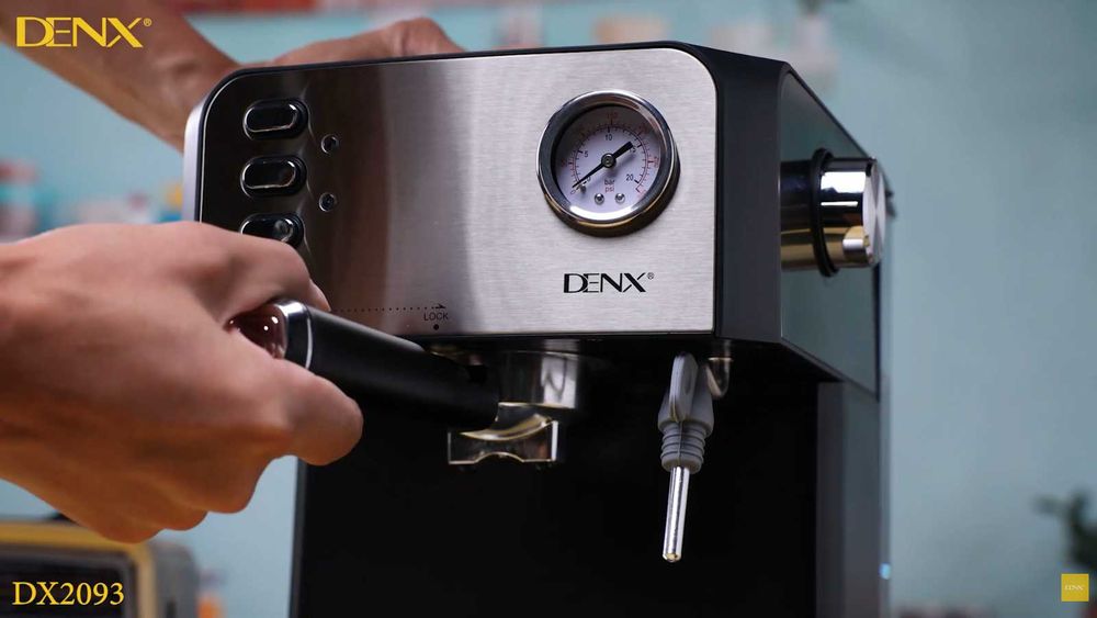 Кофемашина электрическая многофункциональная DENX DX2093 1.6л 850Вт Черная Новая