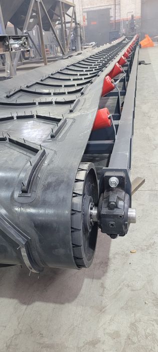 Горизонтальний транспортер, ленточный конвеєр, погрузчик, разгрузчик