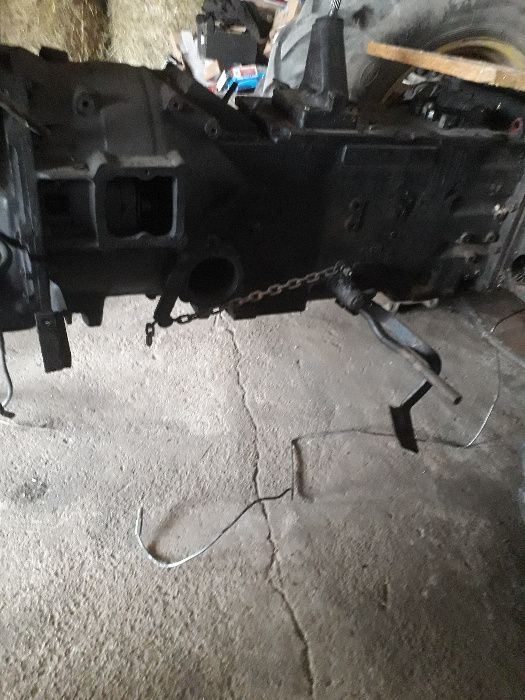 zwolnice ursus c360 c355 c4011 orginal cena od 1000  obudowa  czesci