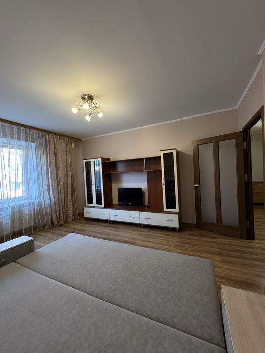 Новобудова в Центрі.Світло Не вимекають