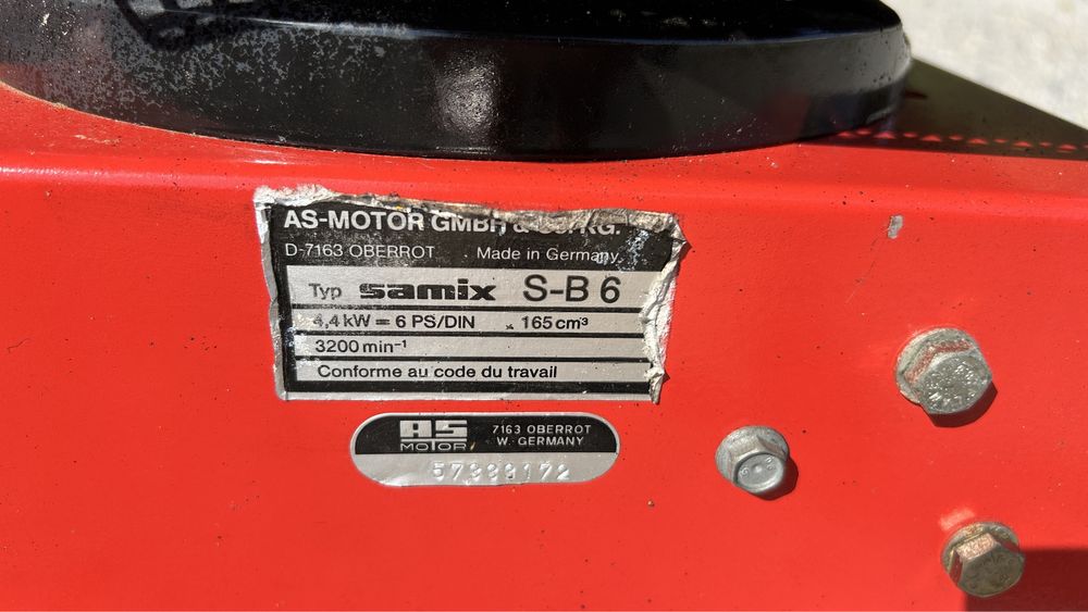 Rębak rozdrabniacz spalinowy AS