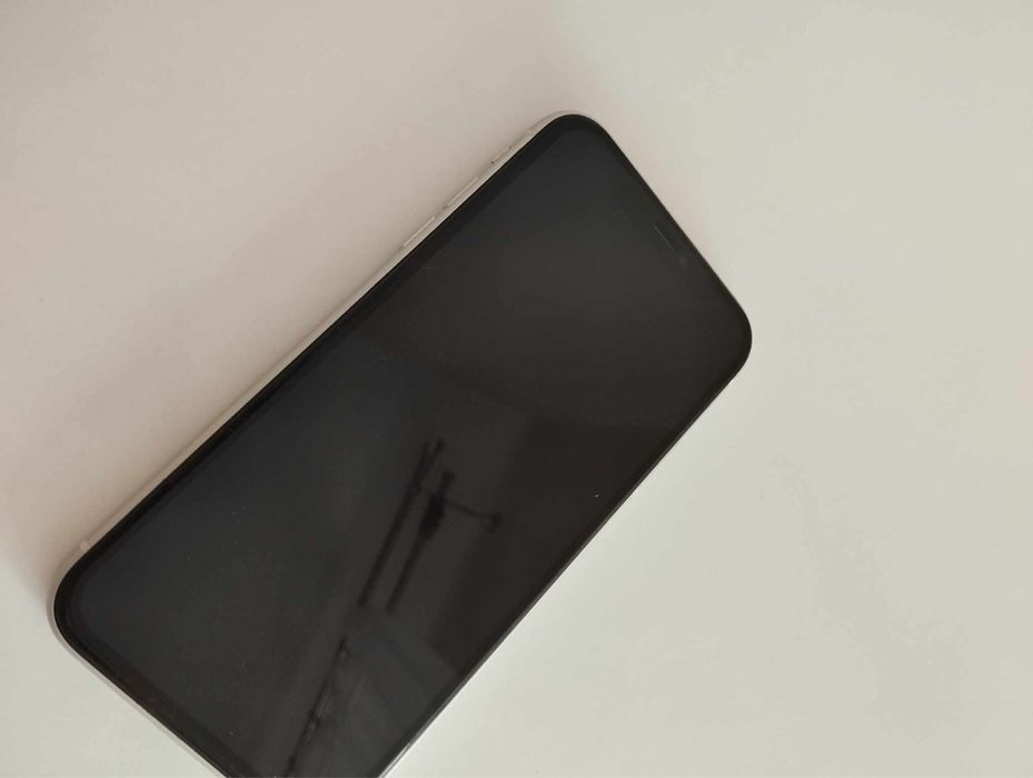 Iphone 11 64gb bialy