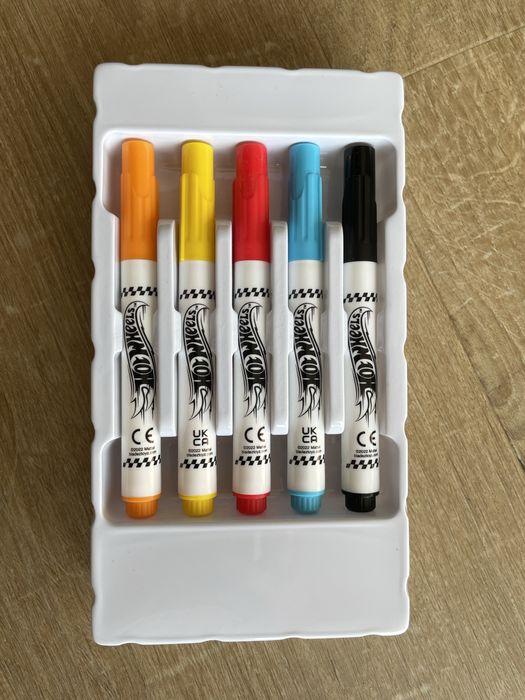 Hot Wheels Maker Kitz