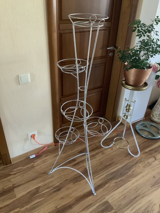 Підставки для квітів