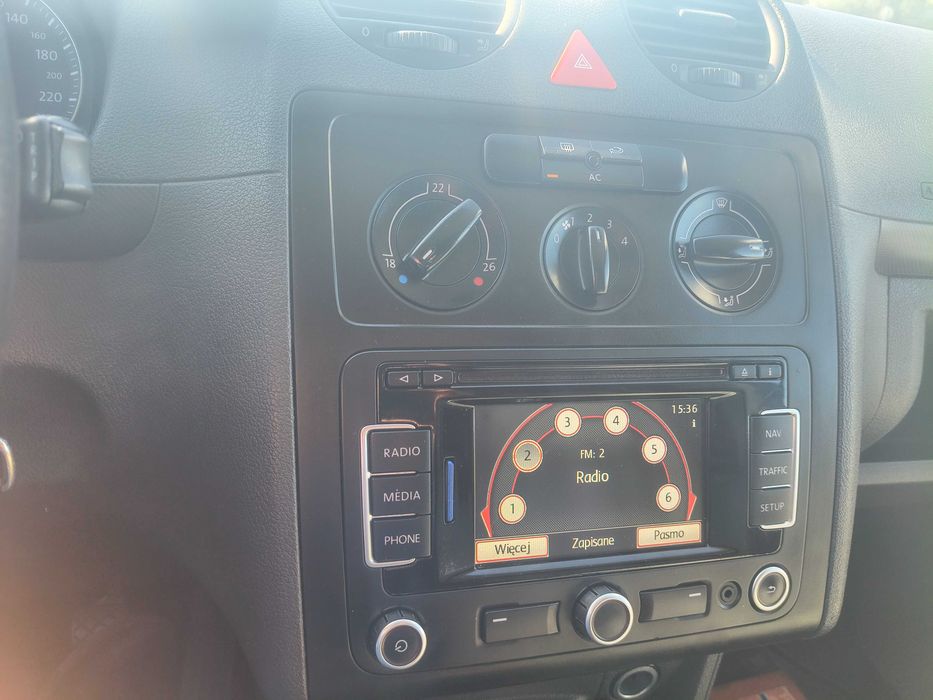Volkswagen Caddy 1,9tdi klima poszanowany MAXI rok 2010