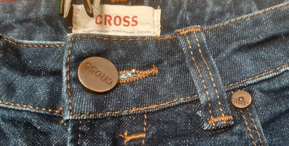 Spodnie jeans Cross rozm. S/M