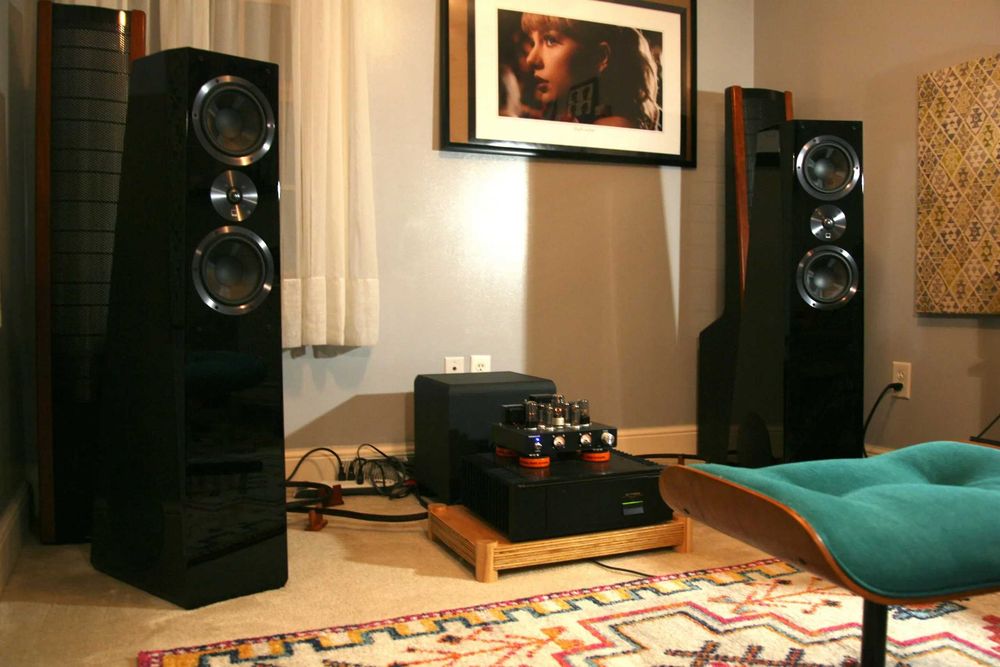 Colunas SVS Ultra vários modelos ler anuncio
