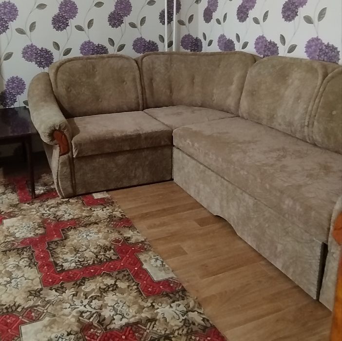 Продається кутовий диван
