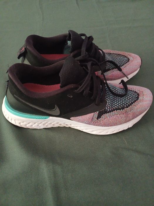Buty do biegania Nike r. 37.5