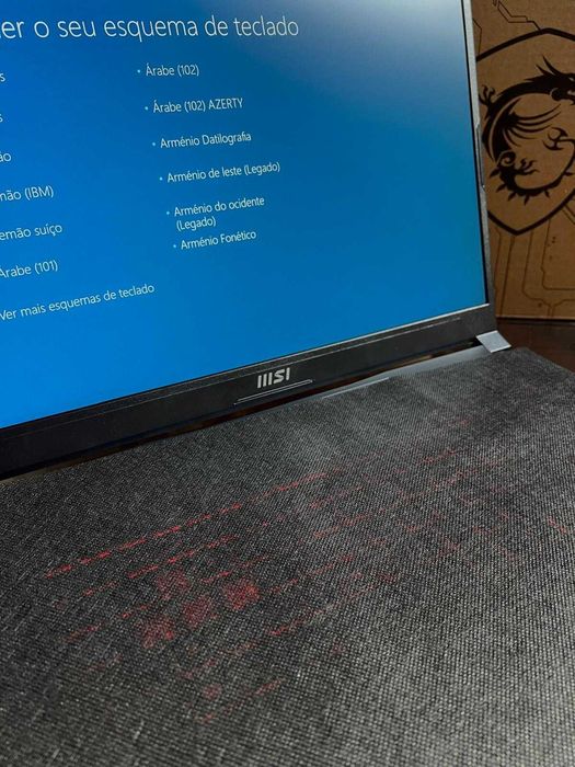 Computador MSI, Gaming Laptops, Preto 1 TB, com 2 meses. Fatura64283849425027122