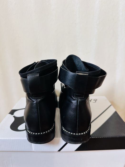 Жіночі ботинки фірми lino Marano