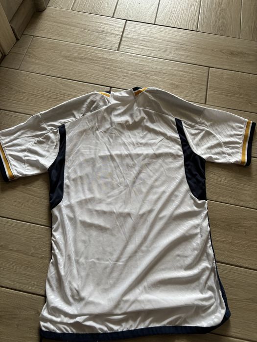 Футбольна форма Реал мадрид