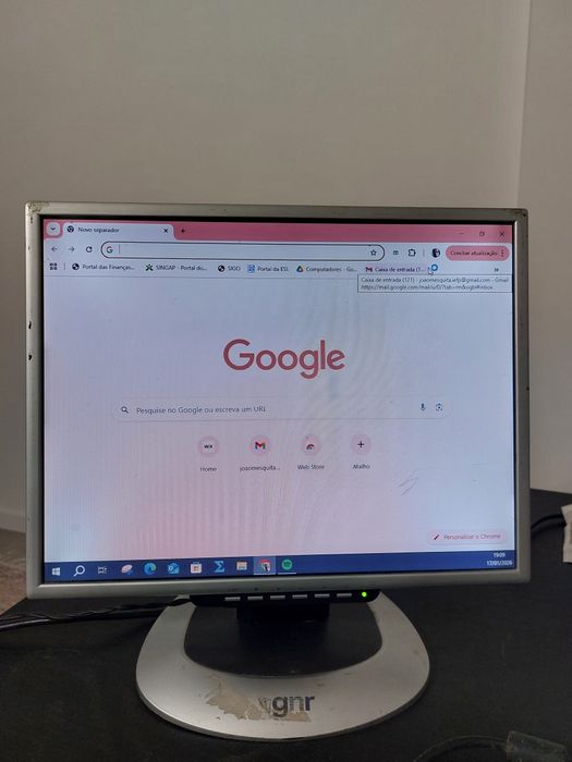 Monitor GNR TS501 – Bom estado