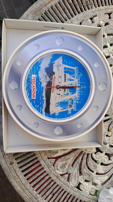 Relogio de parede publicitario