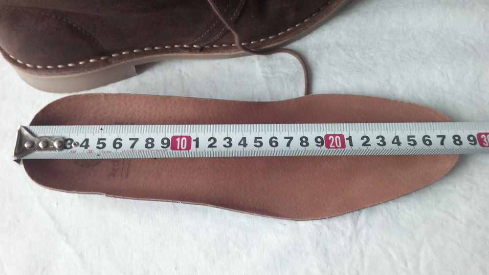 Продам чоловічі черевики