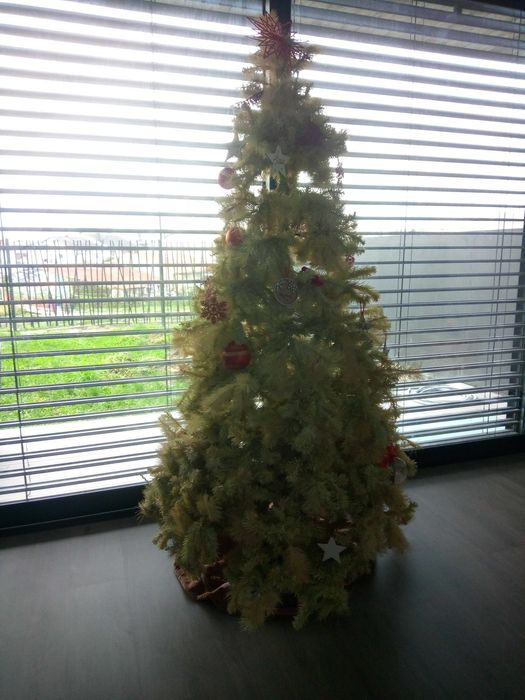 Arvore de Natal beje