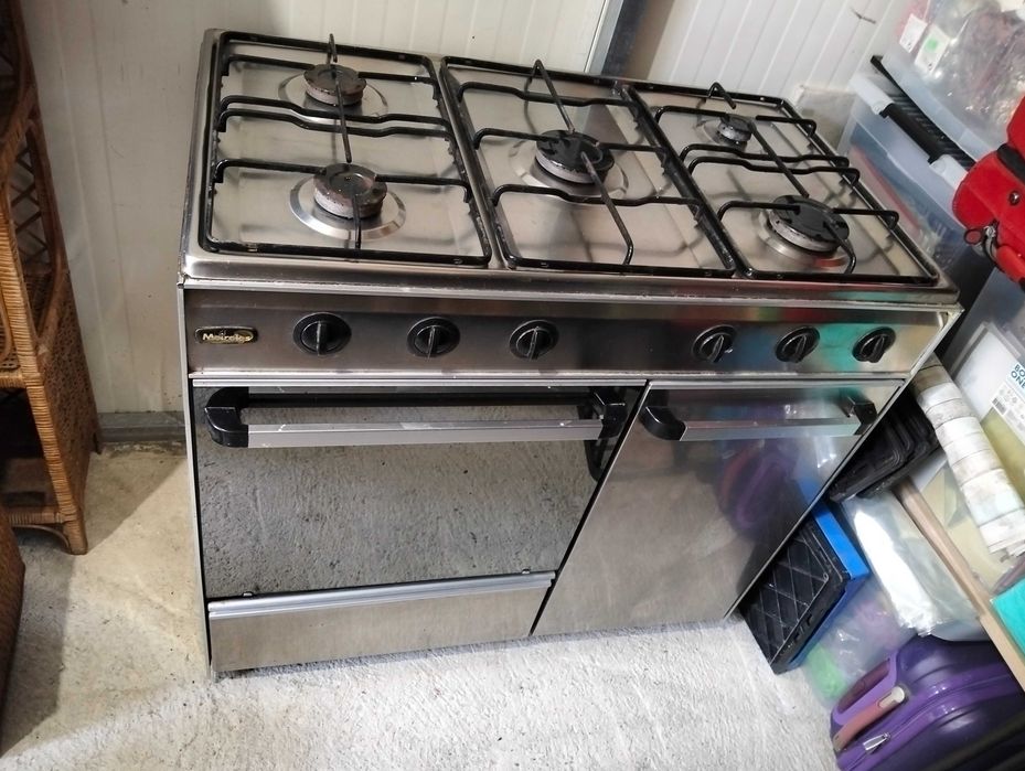 Fogão a gás 5 bocas + Forno (MEIRELES)