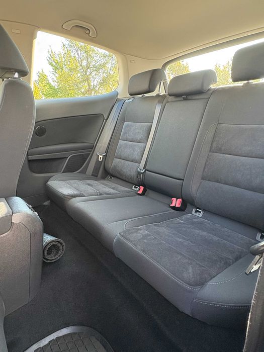 VW Golf 1.6 TDi Highline
