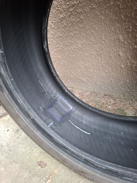 Opony Kormoran UHP 215/50/17