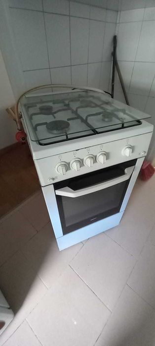 Fogão e forno a gás