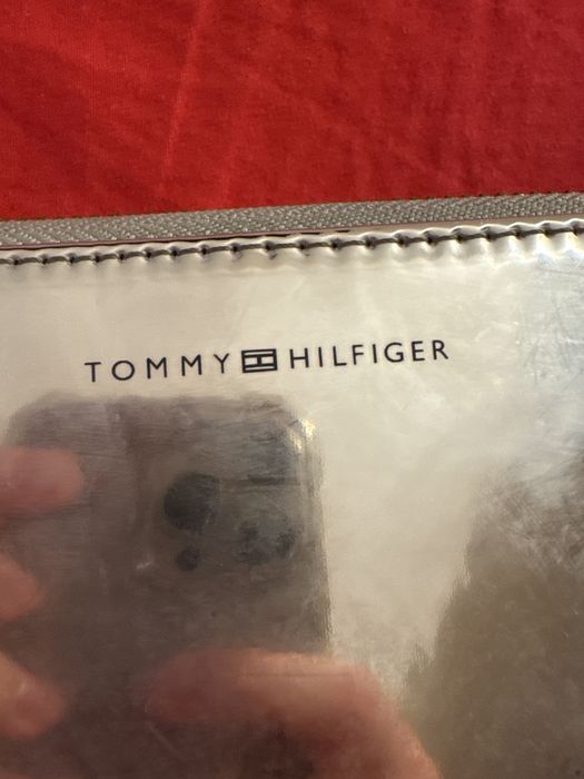 Шкіряний гаманець/клатч Tommy Hilfiger