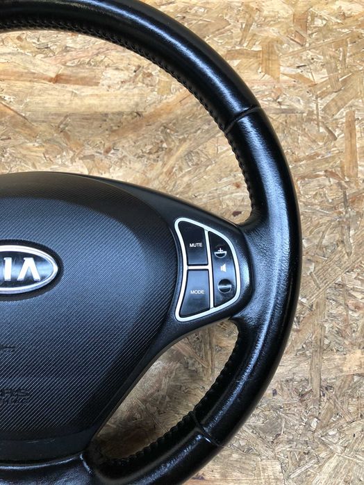 Kierownica Kia Ceed