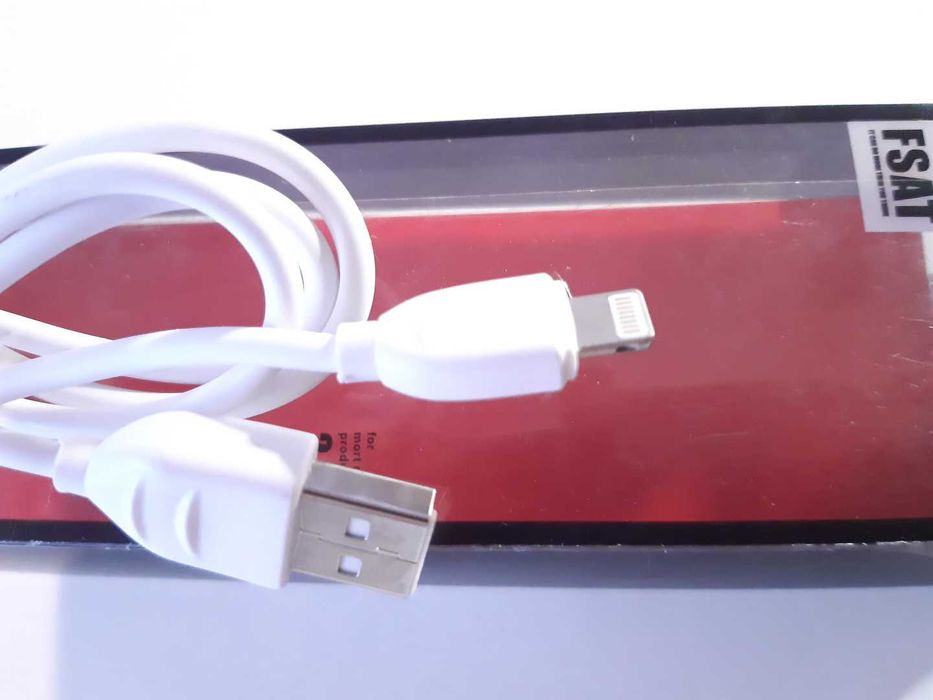 Kabel USB – Lightning (1m, 2.1A)
