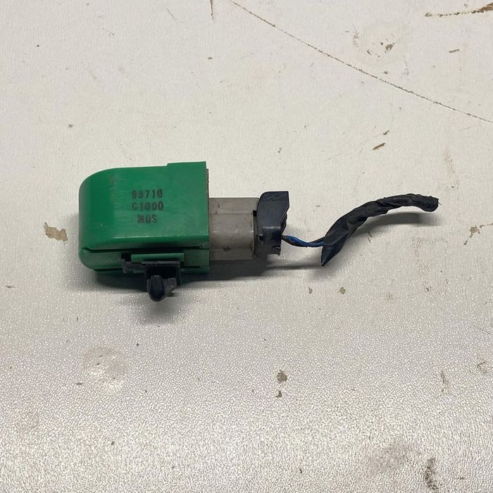 GŁOŚNIK BUZZER SENSOR  HYUNDAI I30 III 95710-C1000 17-25