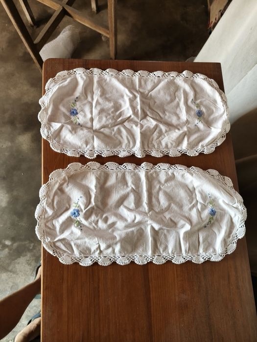 Conjunto 3 panos bordados