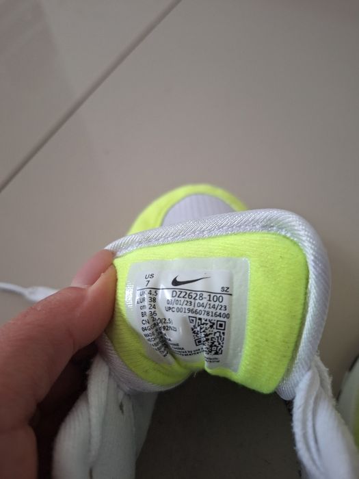 Adidasem dziecięce Nike 38