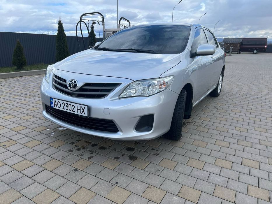 Toyota Corolla 2010 рік 1.3 бензин