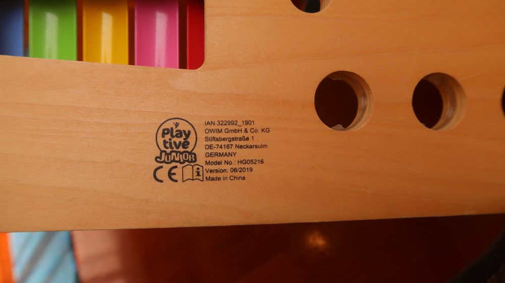 Mesa de actividades  de madeira