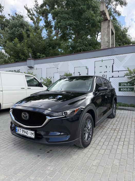 Продам Mazda CX-5 2.5 Skyactiv-G 2019 (2020 модельний рік), автомат. Перший власний в Україні. Машина повністю обслужена і кожного дня в використанні.