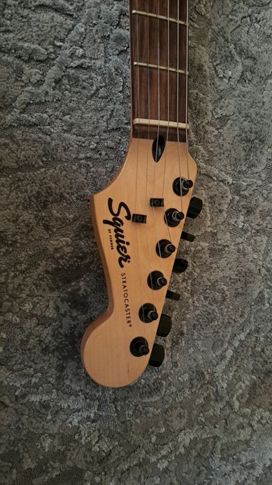 Squier Bullet St. HSS