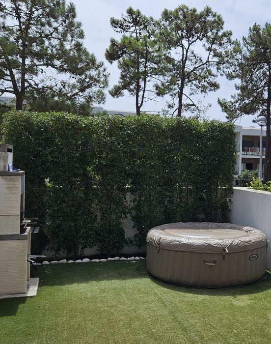 Jacuzzi 4 pessoas (água quente)