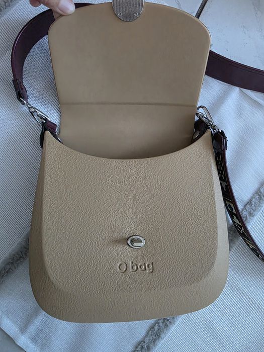 Obag Chese Caramel Brown Plain