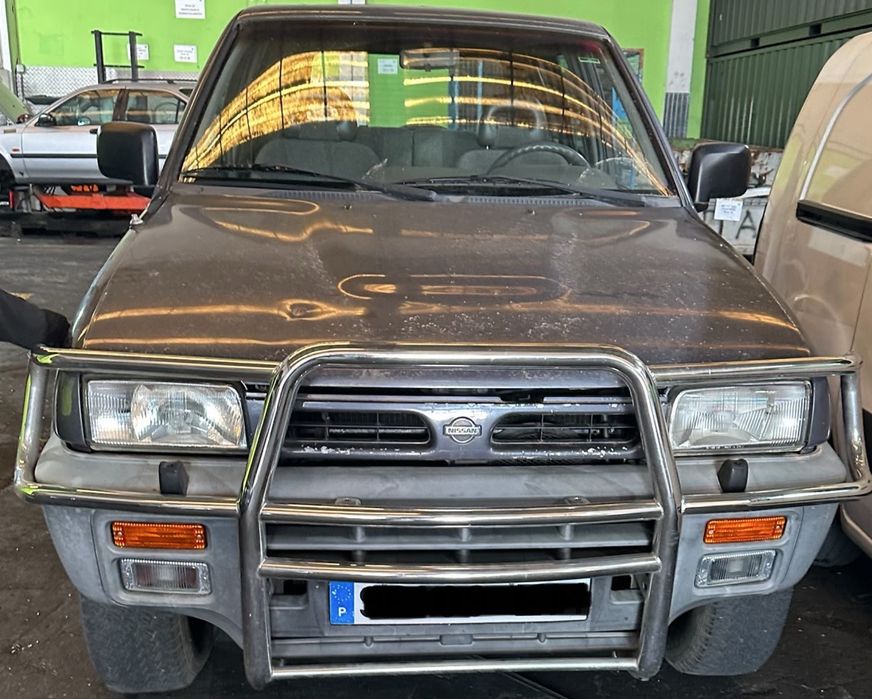 Nissan terrano II frente completa carro completo para pecas
