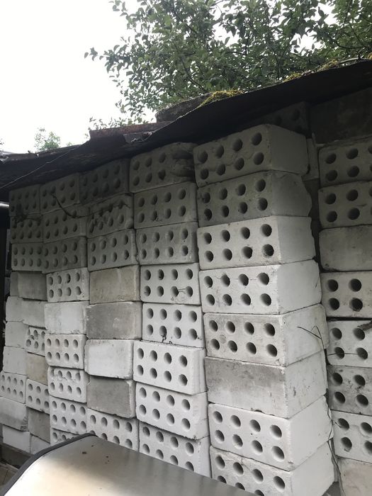 Cegla silikatowa ok 2500 szt