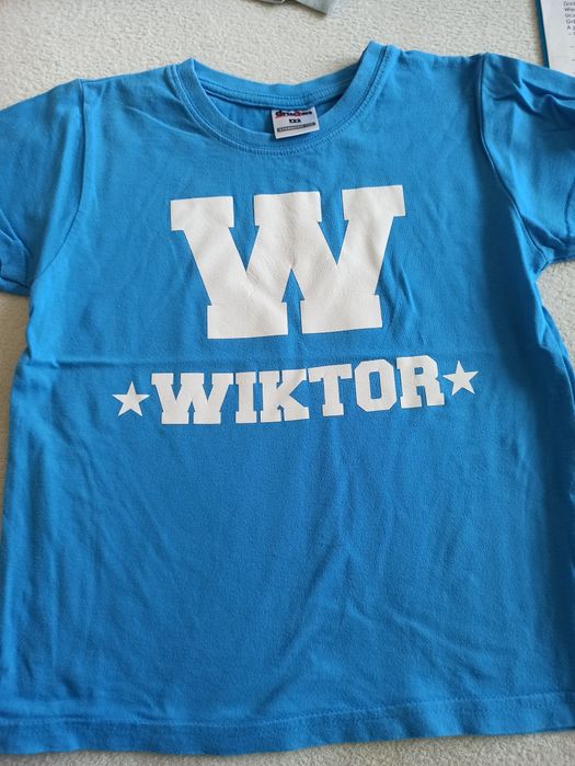 Niebieska koszulka z krótkim rękawem t-shirt z imieniem Wiktor