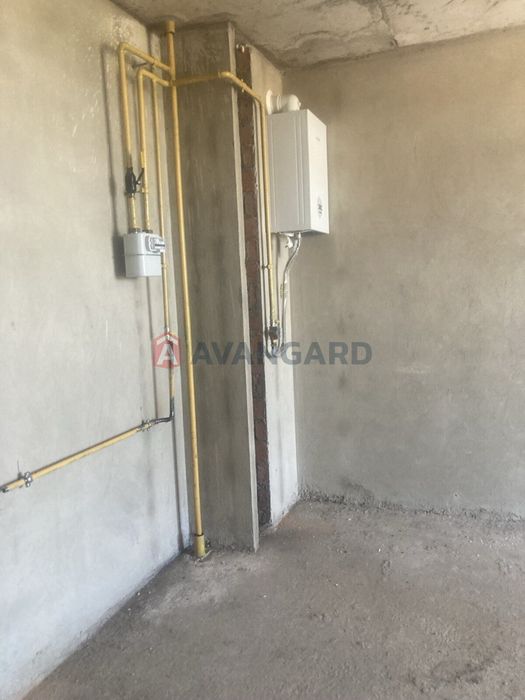 Продається 2к квартира на Вишеньці в зданому будинку
