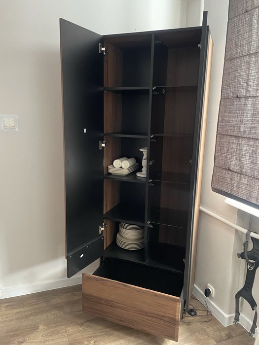 Sprzedam nową Szafkę