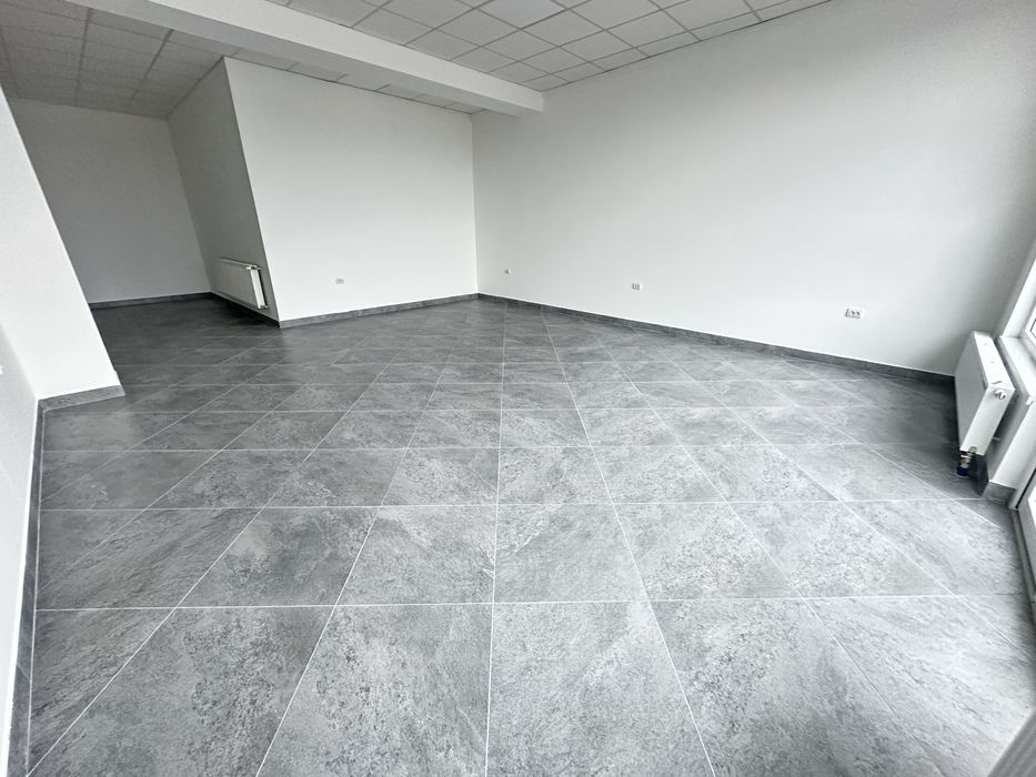 Здається в оренду комерційне приміщення, Тячів, Армійська (50 м²)