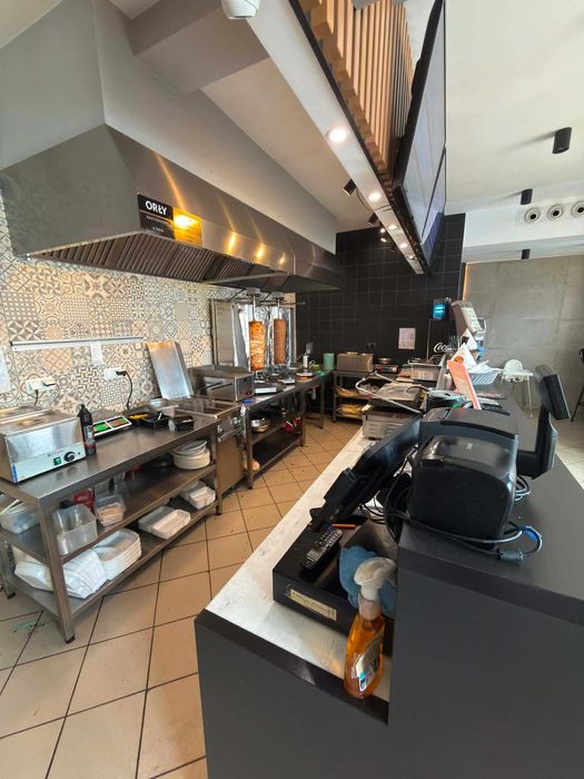 Odstąpię lokal gastronomiczny w centrum Żabna – 70 m², gotowy do wejścia