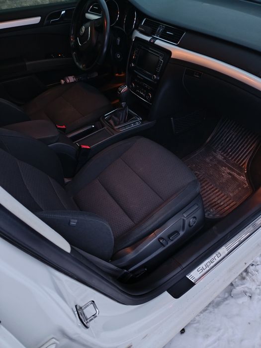 Продам Шкоду Суперб