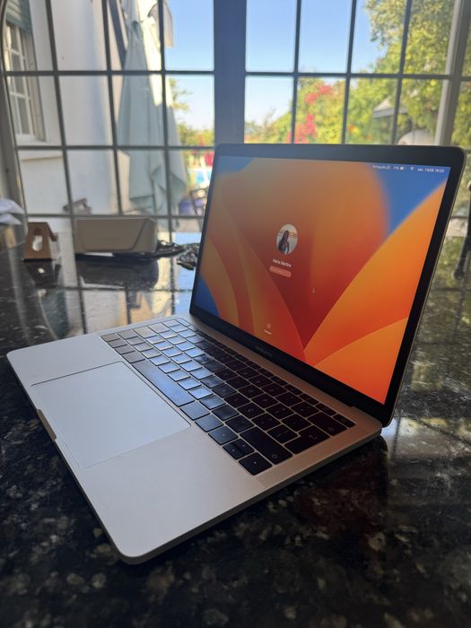MacBook Pro 13” 2017